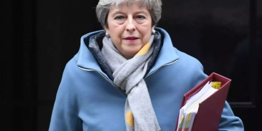 Nach Wunsch von Theresa May soll ihr Land die EU erst Ende Juni verlassen, an der EU-Wahl im Mai aber trotzdem nicht teilnehmen. Foto: Stefan Rousseau/PA Wire