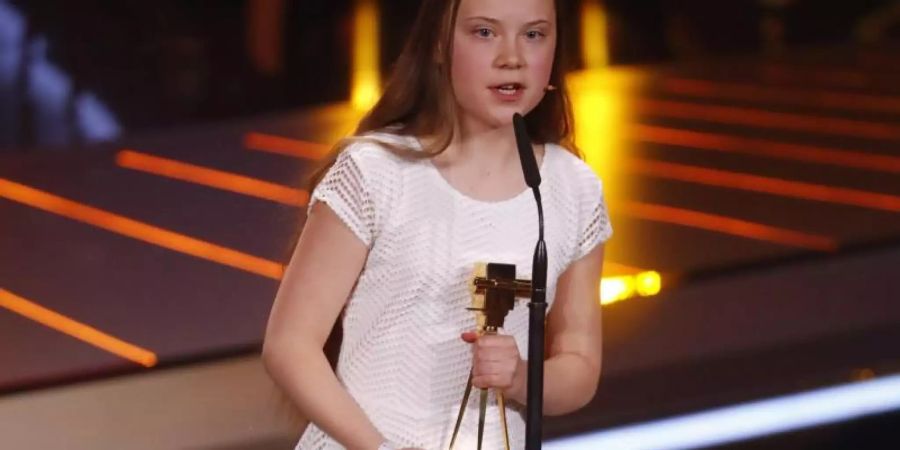 Greta Thunberg erhält den Sonderpreis Klimaschutz. Foto: Hannibal Hanschke/Reuters