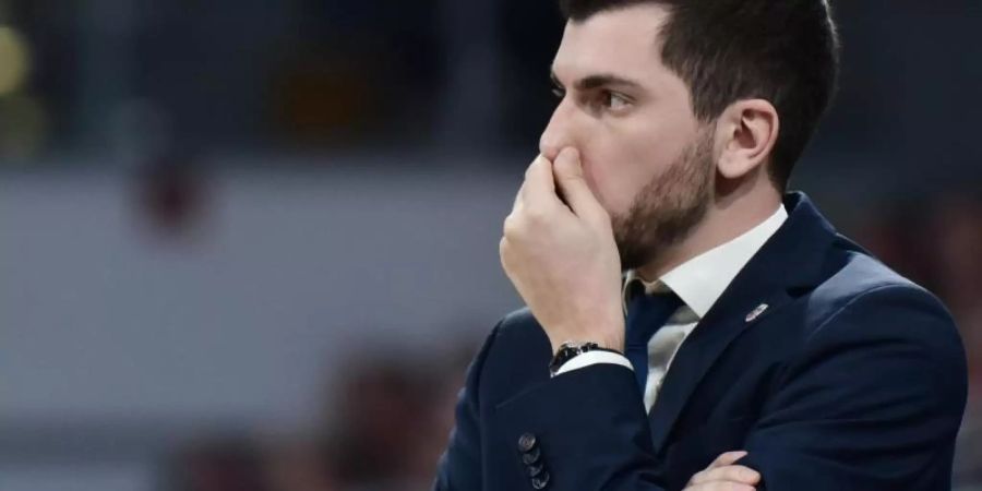 Ratlos: Bamberg-Coach Federico Perego. Foto: Nicolas Armer