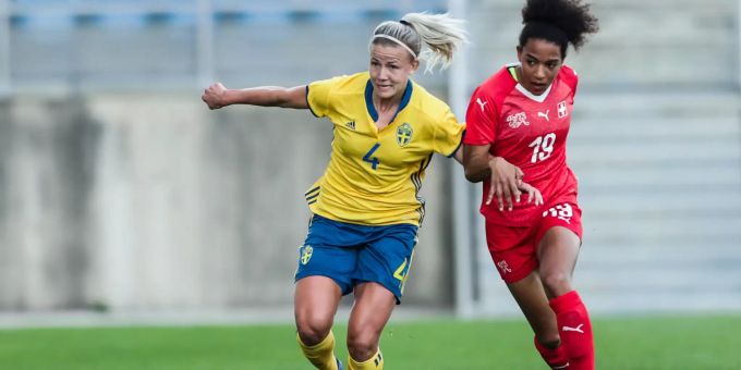 Das Schweizer Fussball-Nationalteam der Frauen hat gegen Schweden mit 1:4 verloren. Schweizer Frauen