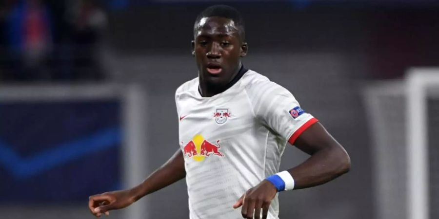 Steht gegen den VfB Stuttgart in der Startelf von RB Leipzig: Ibrahima Konaté in Aktion. Foto: Hendrik Schmidt/dpa-Zentralbild/dpa
