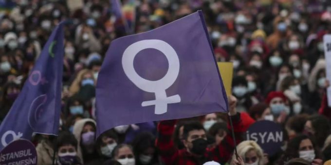 Die Türkei ist aus der Istanbul-Konvention des Europarats ausgetreten, die Gewalt gegen Frauen verhindern und bekämpfen soll. istanbul konvention