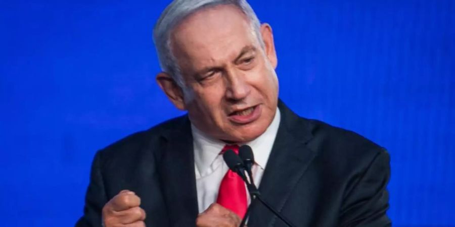 Nach dem vorläufigen Wahlergebnis bleibt der rechtskonservative Likud von Benjamin Netanjahu zwar stärkste Kraft. Das von ihm angestrebte Bündnis hat aber keine Mehrheit. Foto: Noam Moskowitz/dpa