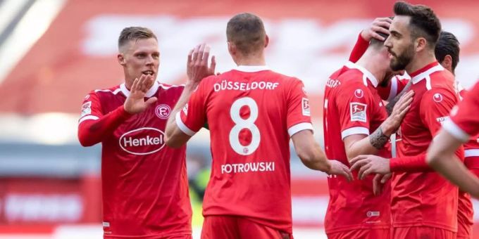 Fortuna Düsseldorf hat seine Profis eindringlich auf die Einhaltung der Hygieneregeln hingewiesen. Foto: Marius Becker/dpa Fortuna Düsseldorf hat seine Profis eindringlich auf die Einhaltung der Hygieneregeln hingewiesen. Foto: Marius Becker/dpa
