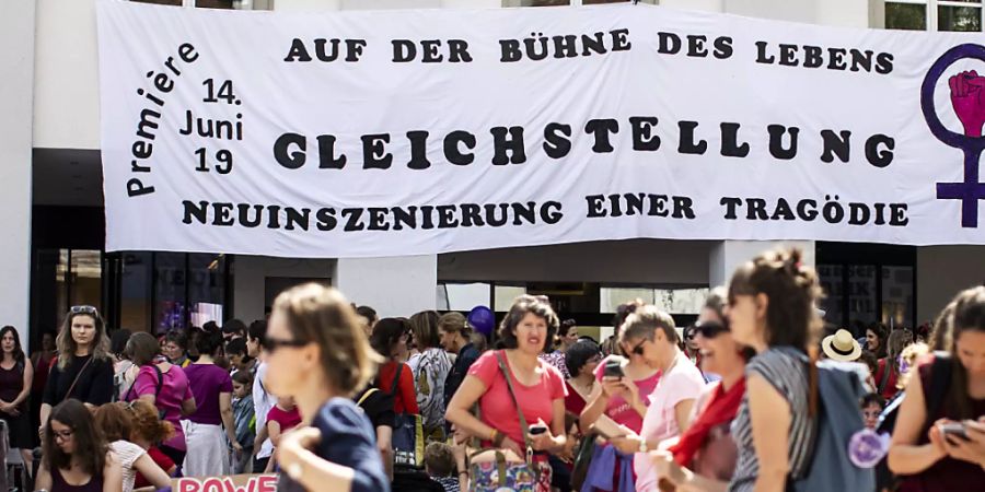 Frauen streiken am nationalen Frauenstreik am Freitag, 14. Juni 2019. (Archivbild)