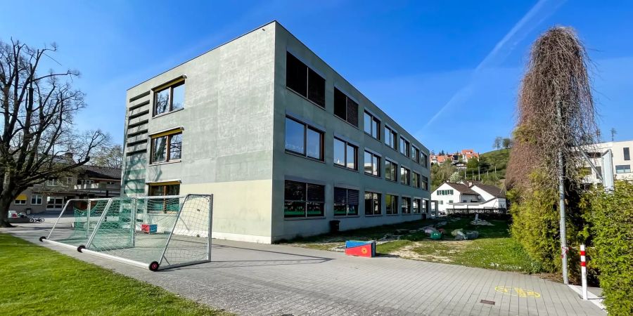 Schulgebäude der Gemeinde Birmensdorf (ZH).