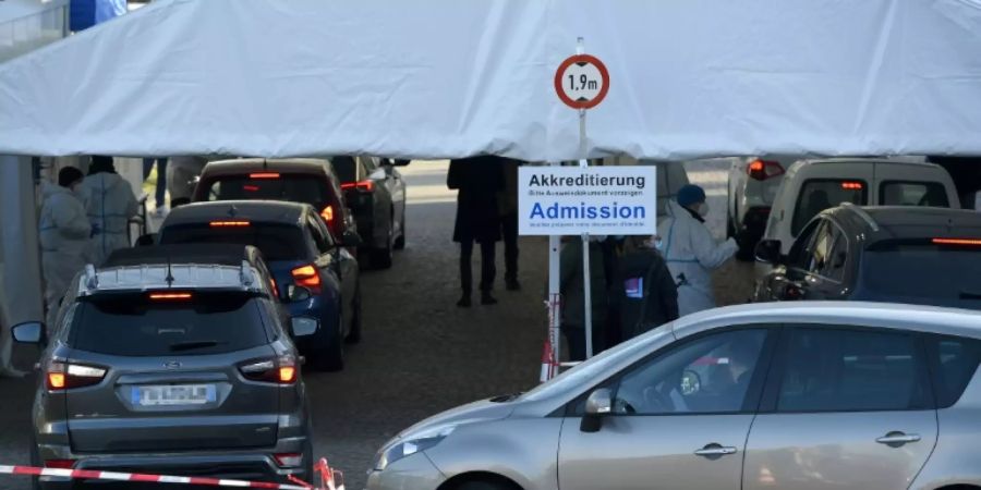 Drive-In-Testcenter in Saarbrücken