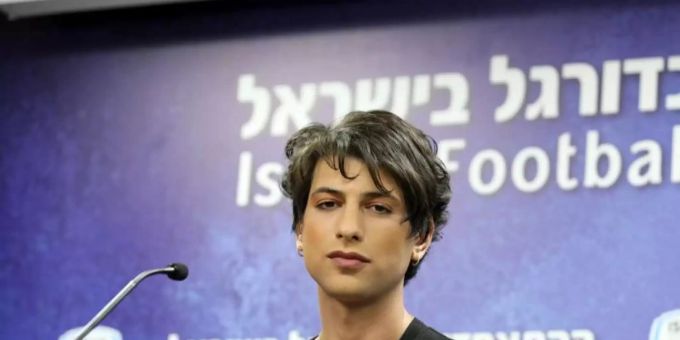 Die israelische Fussball-Schiedsrichterin Sapir Berman möchte Spiele der ersten Liga pfeifen. Foto: -/Israel Football Association (IFA)/dpa Die israelische Fussball-Schiedsrichterin Sapir Berman möchte Spiele der ersten Liga pfeifen. Foto: -/Israel Football Association (IFA)/dpa