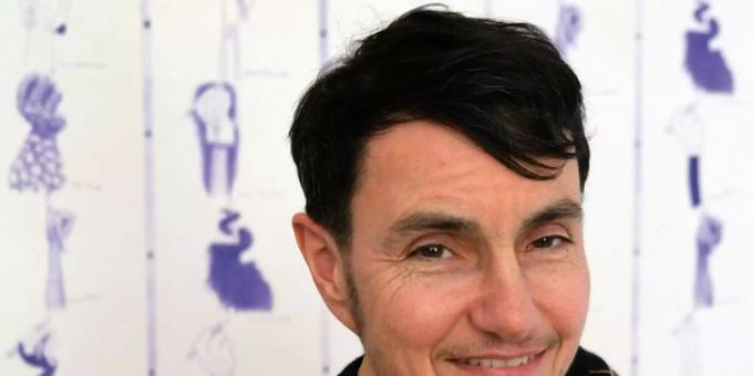 Der 58-jährige Künstler Sabian Baumann wird für sein breit gefächertes Werk mit dem Aargauer Kunstpreis ausgezeichnet. Der 58-jährige Künstler Sabian Baumann wird für sein breit gefächertes Werk mit dem Aargauer Kunstpreis ausgezeichnet.