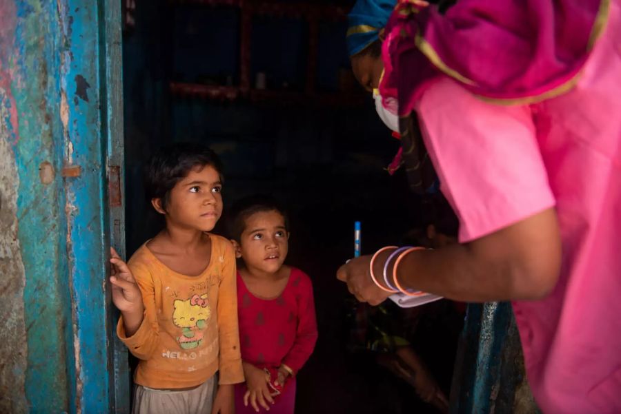 Zwei indische Kinder