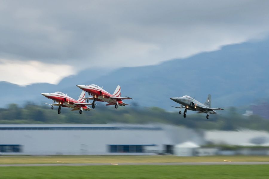 Tiger F-5 Patrouille Suisse