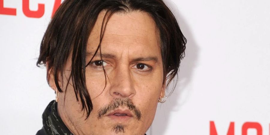 Ist Johnny Depp in festen Händen oder nicht?