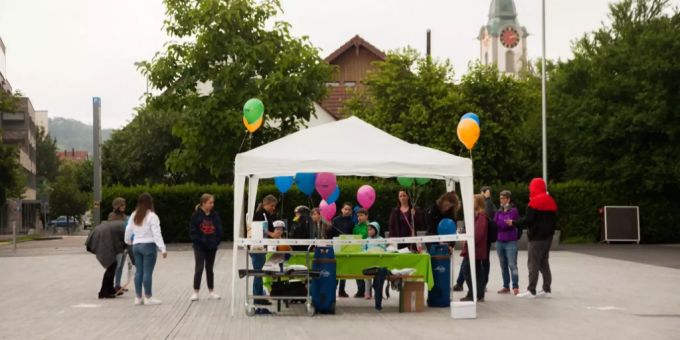 Verein freiwillig@kloten – Ballon-Aktion. freiwillig@kloten