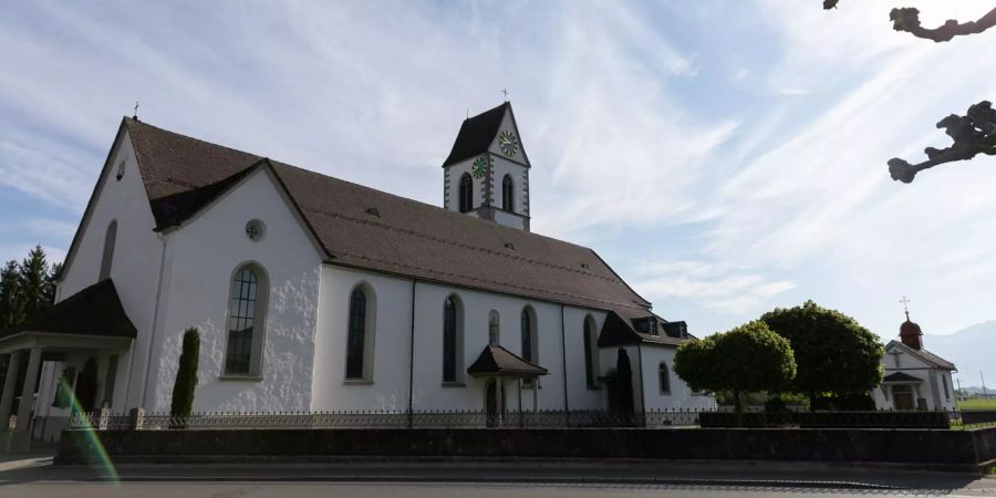 Die Kath. Kirche der Gemeinde Wangen (SZ).