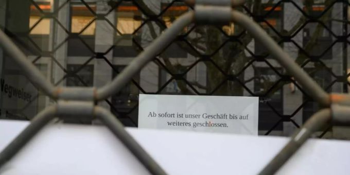 Frankfurt/Main - IG Metall sieht «Hunderttausende Stellen in Gefahr»