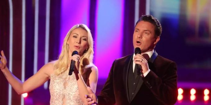 Stefan Mross und Anna-Carina Woitschack singen über die Liebe. stefan mross