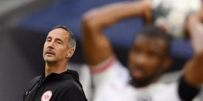 Adi Hütter ist der Trainer von Eintracht Frankfurt. psv eindhoven
