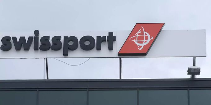 Auch der heute zur chinesischen HNA gehörende Flughafenabfertiger Swissport spürt die Coronakrise. (Archivbild) swissport