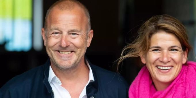 Die Familie von Heino Ferch und seiner Frau Marie-Jeanette hat sich noch einmal vergrössert. Foto: Sven Hoppe/dpa Die Familie von Heino Ferch und seiner Frau Marie-Jeanette hat sich noch einmal vergrössert. Foto: Sven Hoppe/dpa
