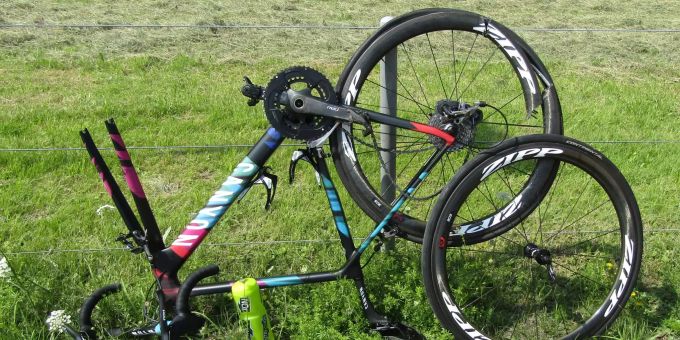 Das Fahrrad wurde beim Unfall beschädigt.