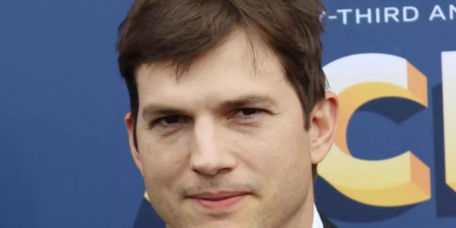 Ashton Kutcher wird in der Liebeskomödie die männliche Hauptrolle spielen. Foto: Marcel Thomas/ZUMA Wire/dpa