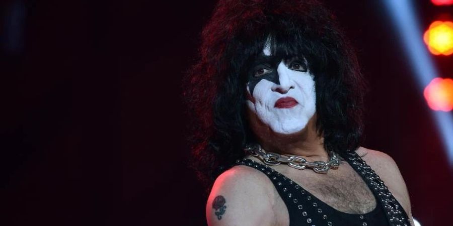 Der Musiker und Frontman der Hardrock-Band Kiss, Paul Stanley, wird 70 und geht mit seiner Band auf - Corona-bedingt zeitweise unterbrochene - Abschiedstournee. Foto: Caroline Seidel/dpa