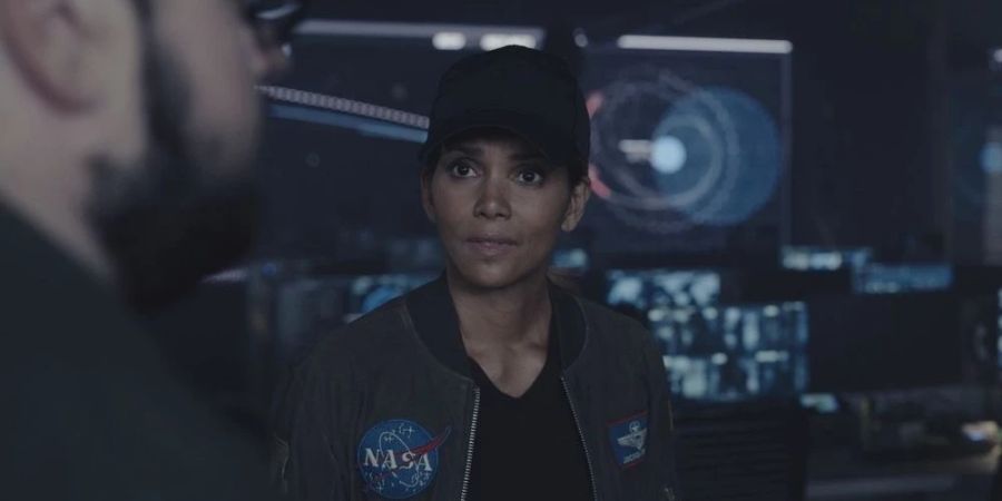 Halle Berry als stellvertretende NASA-Chefin Jo Fowler in Roland Emmerichs Katastrophenfilm «Moonfall».