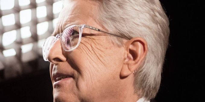 «Frank Elstner - noch eine Frage!» ehrt die Showgrösse und ihr Schaffen. «Frank Elstner - noch eine Frage!» ehrt die Showgrösse und ihr Schaffen.