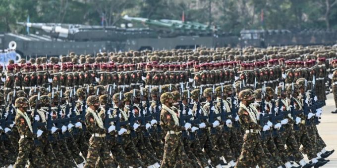 Militärparade in Naypyidaw. (Archivbild) naypyidaw myanamr militärjunta