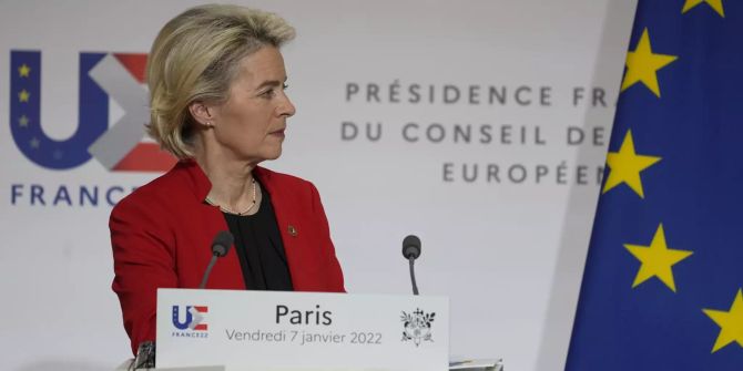French President Macron and European Commission President von der Leyen press conference after a meeting at the Elysee