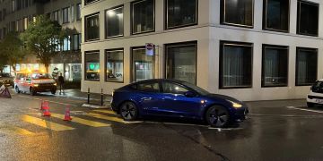 Stadt St. Gallen: Fussgängerin bei Unfall leicht verletzt