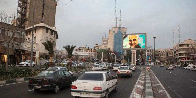 Teheran - Fast 600 Verkehrstote rund um die Neujahrsferien im Iran