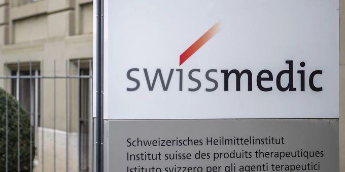 Swissmedic hat die Sistierung der Betriebsbewilligung der Aargauer Pharmafirma Amino teilweise aufgehoben. (Archivbild) Swissmedic hat die Sistierung der Betriebsbewilligung der Aargauer Pharmafirma Amino teilweise aufgehoben. (Archivbild)