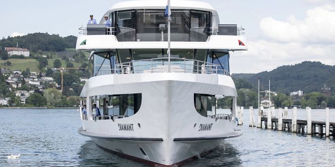 Die Schifffahrtsgesellschaft Vierwaldstättersee erzielt einen Rekordgewinn. Hier im Bild die MS Diamant. ms diamant