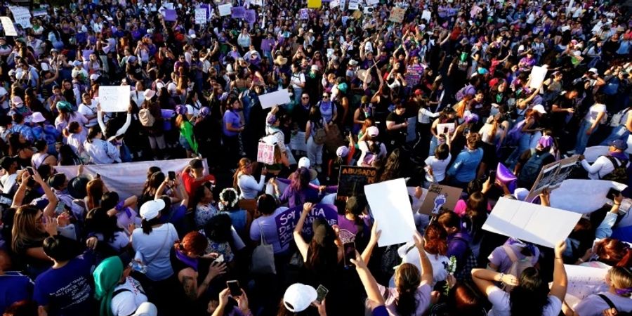 Frauentags-Demonstration in Mexiko