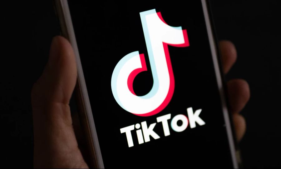 In den USA gerät Tiktok unter Druck – möglicherweise wird der chinesische Mutterkonzern «ByteDance» das Unternehmen bald verkaufen müssen. Wie problematisch ist die Plattform? (Symbolbild)