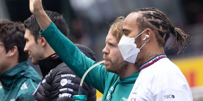 Langjährige Konkurrenten: Sebastian Vettel (l) und Lewis Hamilton. Sebastian Vettel Lewis Hamilton