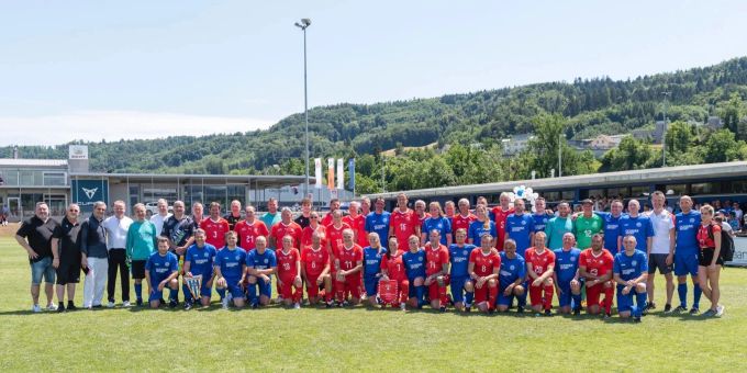 Der neue Sportplatz vom FC Turgi wird eingeweiht.