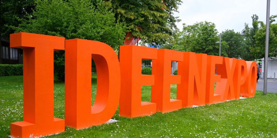 Die IdeenExpo vom 2. bis 10. Juli 2022 möchte bei jungen Menschen Neugier und Leidenschaft für technische und naturwissenschaftliche Berufe (MINT-Berufe) wecken.