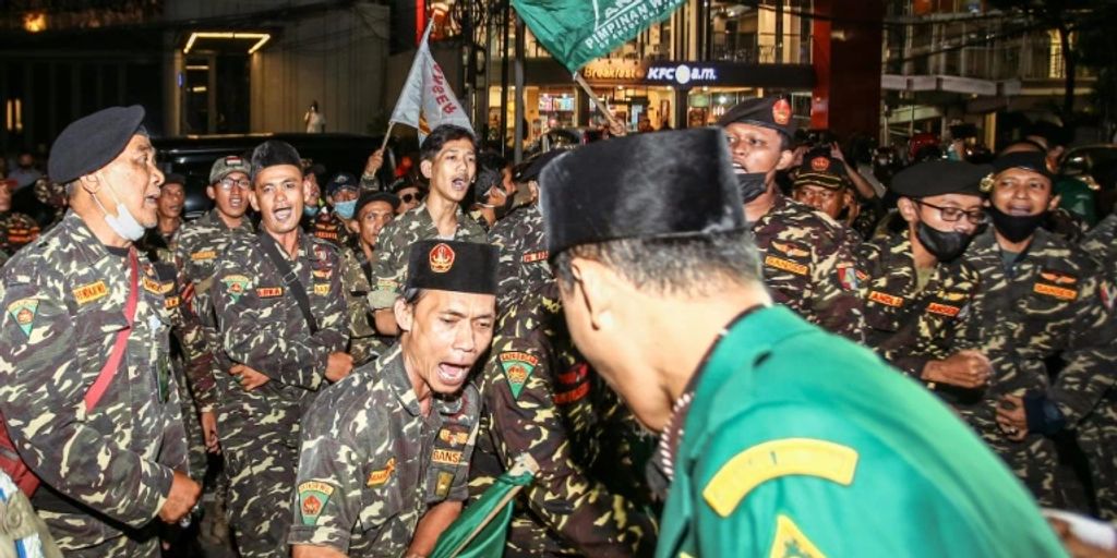 6 ditangkap karena mempromosikan alkohol kontroversial di Indonesia