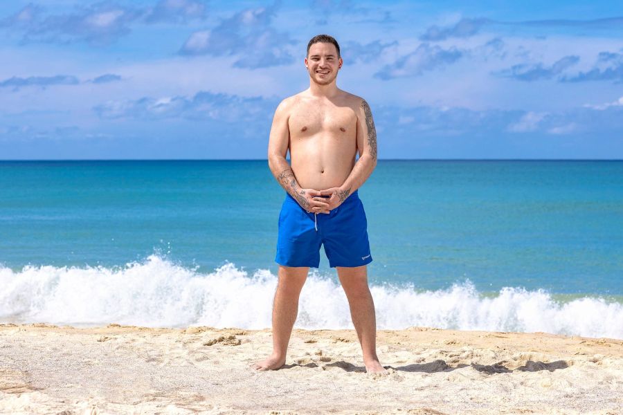 Zu den liebsten Beschäftigungen von Gian (29) aus Basel gehören Basketball spielen und Freestyle-Rappen.