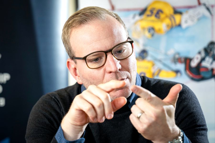 Pascal Mühlheim SLAPSHOT