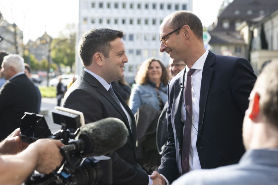 In diesem Szenario würden die Chancen von Jon Pult (SP) und Martin Candinas (Mitte) sicherlich nochmals steigen.