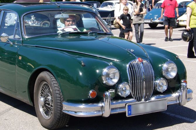 Jaguar Mark 2