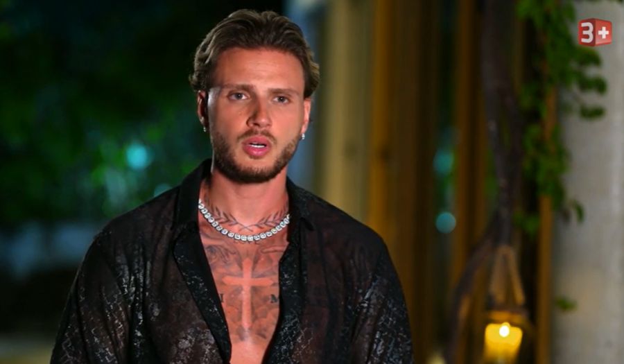 Auch Danilo öffnet sich und er erzählt von seiner teils schwierigen Schulzeit.