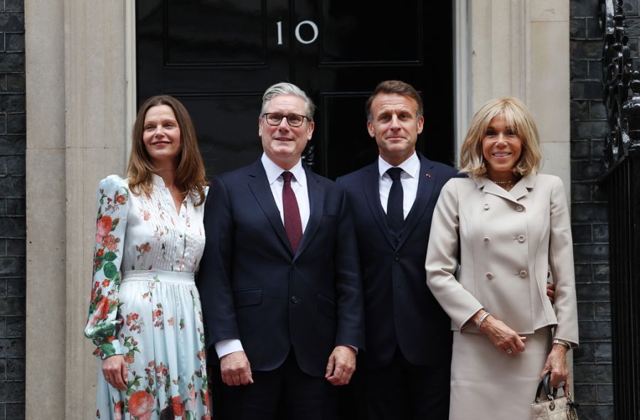 Brigitte Macron bei einem offiziellen Termin: Jede Geste, jedes Outfit wird seither im Netz analysiert.