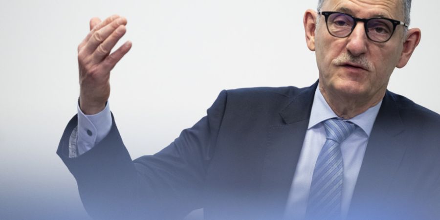 Im Asylbereich gibt es im Kanton Zürich eine leichte Entspannung. Sicherheitsdirektor Mario Fehr (parteilos) senkt die Aufnahmequote deshalb von 1,6 auf 1,5 Prozent.