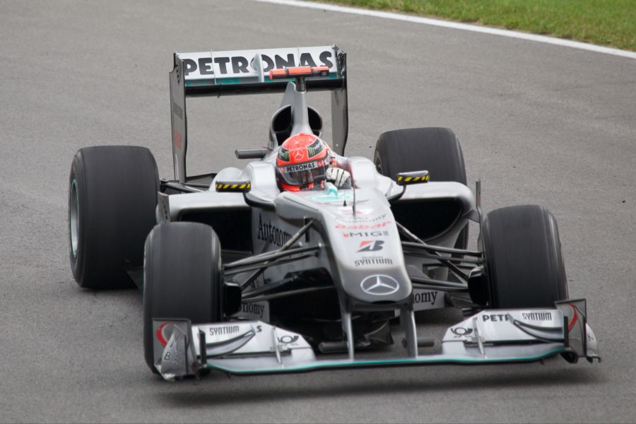 Mercedes MGP W01 Silberpfeil