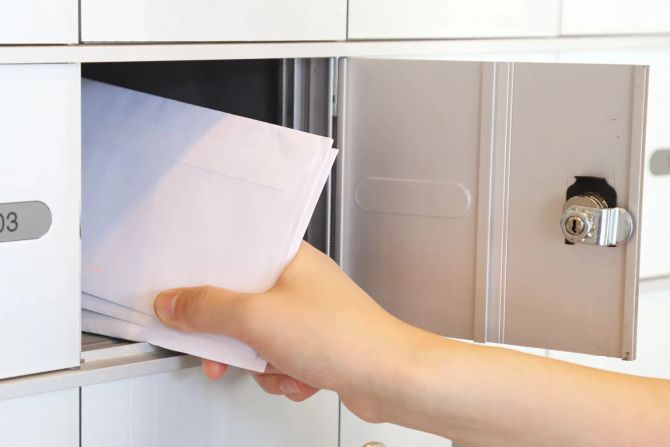 Briefkasten leeren