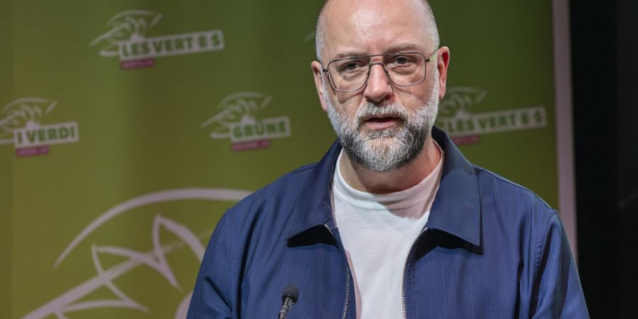 Philipp Schoch, Regierungsratskandidat der Grünen Baselland, spricht sich für ein günstigeres Jugend-U-Abo aus : «Wir müssen den guten ÖV in der Region bei jungen Leuten attraktive...